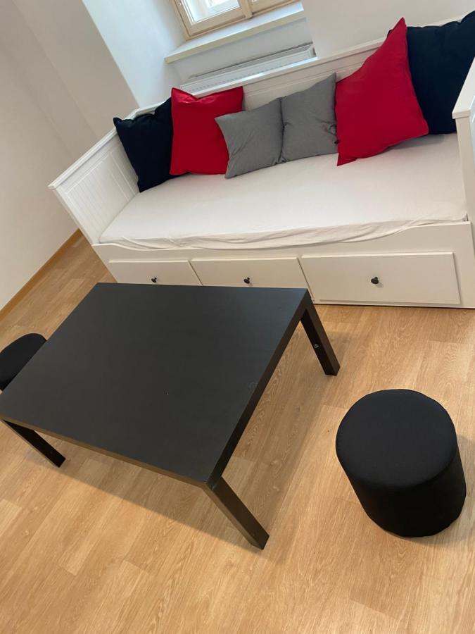Nerudova Apartments Prága Kültér fotó